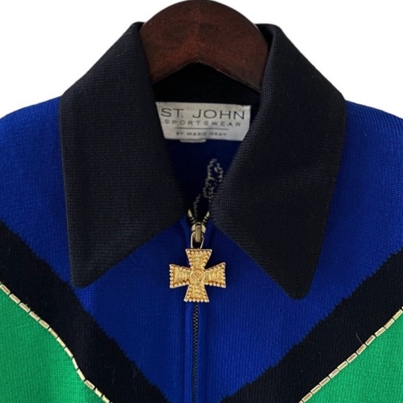 St. John Front Zip Embellished Maltese Cross Long Sleeve Knit Jacket Size 2 - Picture 3 of 10